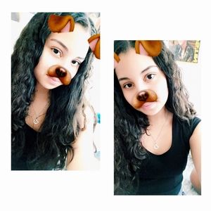 Meet your Posher, Daniela